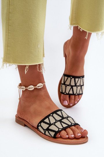 Chanclas de mujer con tacón ancho en color negro Traivea