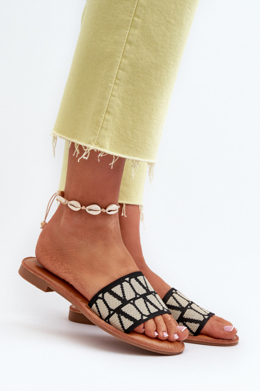 Chanclas de mujer con tacón ancho en color negro Traivea