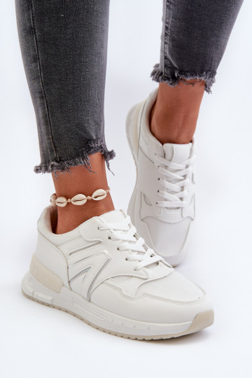 Zapatillas modelo zapatos fabricadas en piel ecológica en color blanco Vinelli