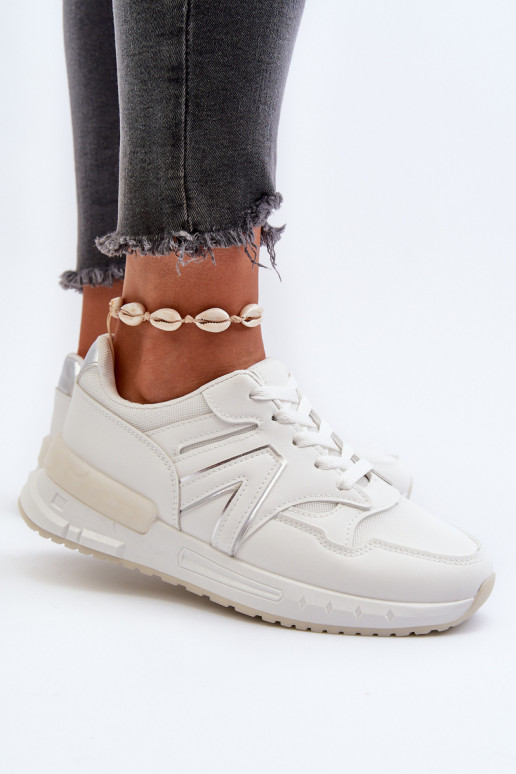 Zapatillas modelo zapatos fabricadas en piel ecológica en color blanco Vinelli