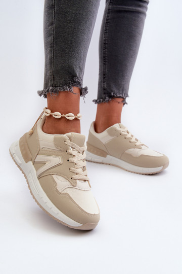 Zapatillas modelo zapatos en piel ecológica beige Vinelli