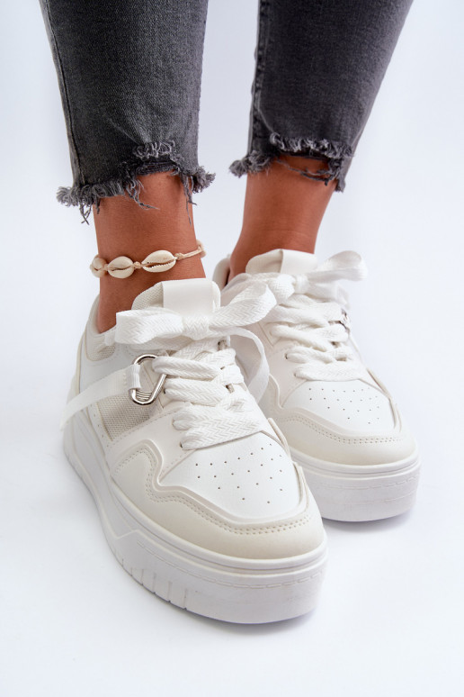 Zapatillas modelo zapatos con plataforma fabricadas en piel ecológica en color blanco Moun
