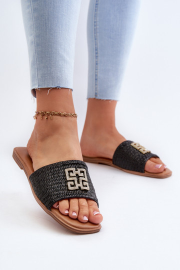 Pies planos Chanclas de mujer color negro Omenna 2