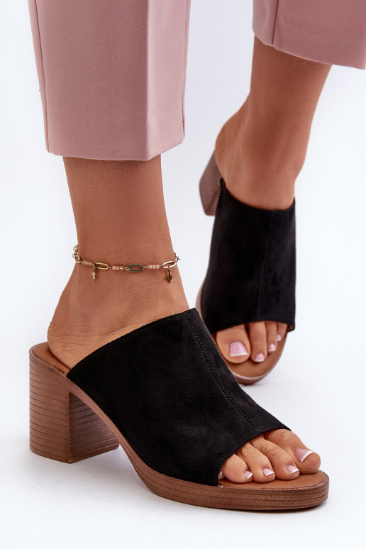 Zapatillas de mujer con tacón estilo elegante en color negro Varnila