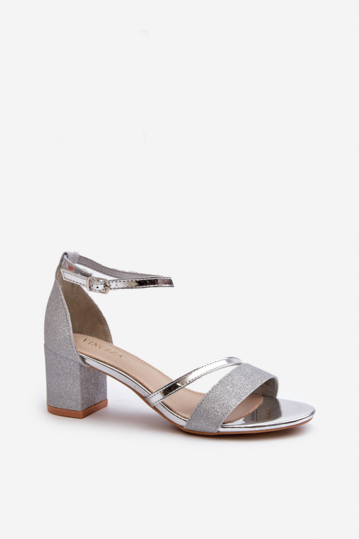 Sandalias brillantes con tacón bajo Ploemis en plateado