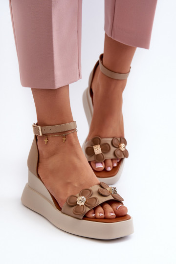 Sandalias de mujer con plataforma I Koturnie con flores beige Foviana