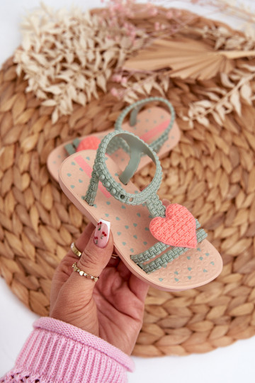 sandalias Infantil con corazones 81997 Ipanema My First Baby color verde