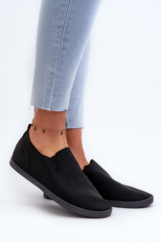 Zapatillas casual zapatos Slip-On color negro Lovinia