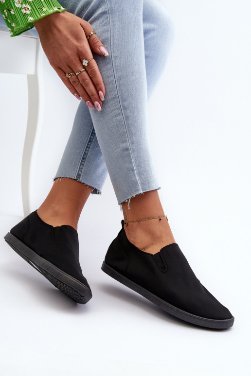 Zapatillas casual zapatos Slip-On color negro Lovinia