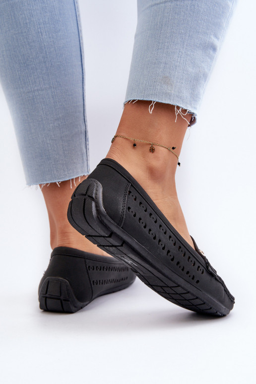 Mocasines de mujer calados con adornos en negro Kaydance