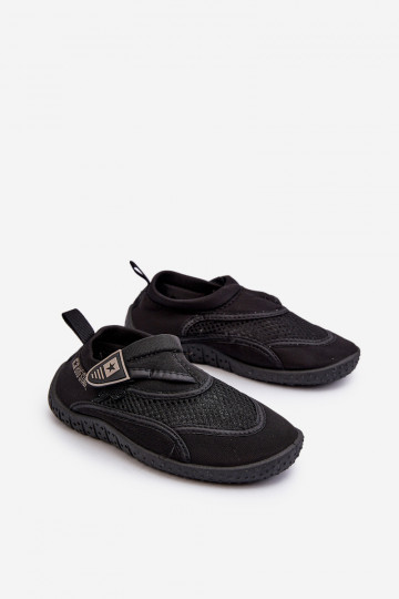 Zapatos infantiles en color negro Big Star NN374466