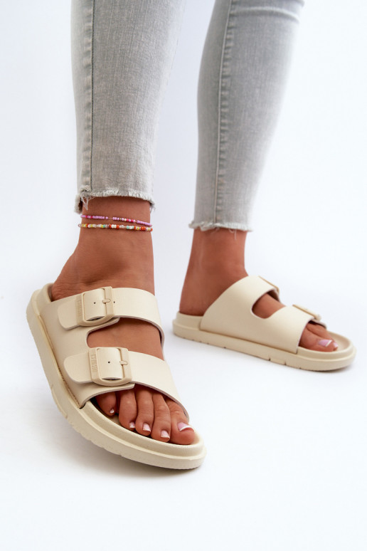 Pantuflas ligeras con hebillas Big Star NN274A752 beige