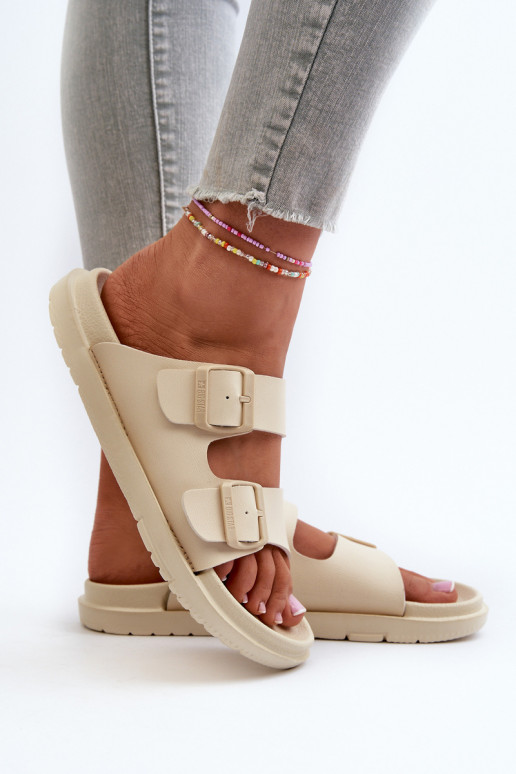Pantuflas ligeras con hebillas Big Star NN274A752 beige