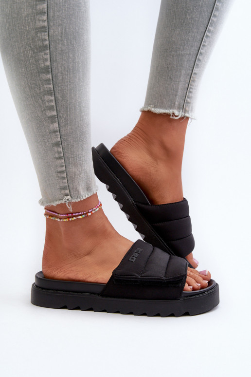 Zapatillas con plataforma Big Star NN274772 color negro