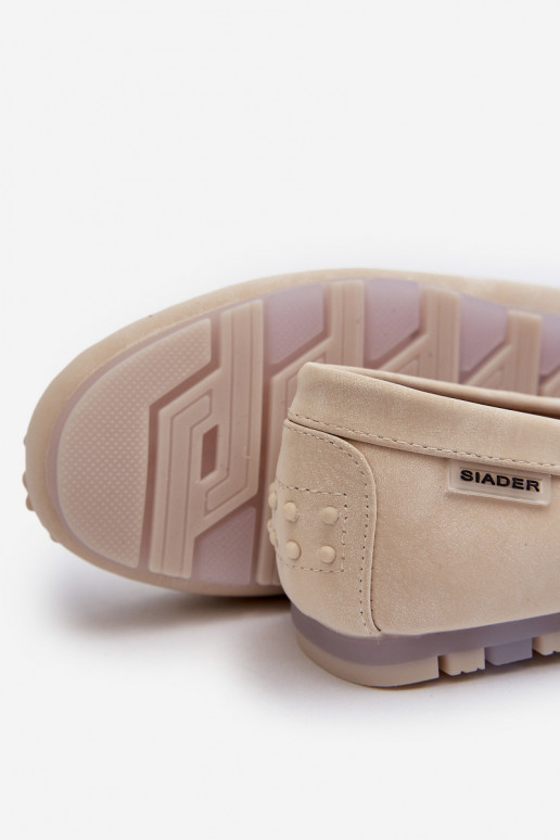 Mocasines de mujer elaborados en ecopiel en color marfil Celoria