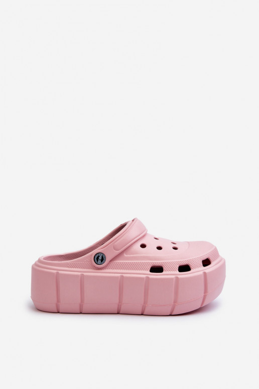 Pantuflas ligeras Pantuflas de mujer con plataforma en color rosa Itubia