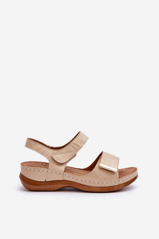 Sandalias cómodas para mujer con cierres adhesivos beige Iphiope Sandalias cómodas para mujer con cierres adhesivos beige Iphiope