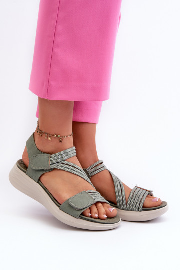 Sandalias cómodas con cierres adhesivos en color verde Eladora 2