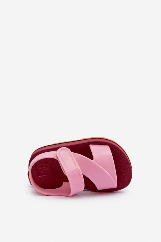 Sandalias infantiles con cierres adhesivos LL385001 color rosa