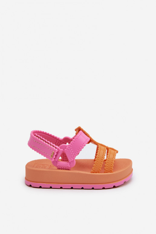 Sandalias infantiles con cierres adhesivos LL385026 color naranja