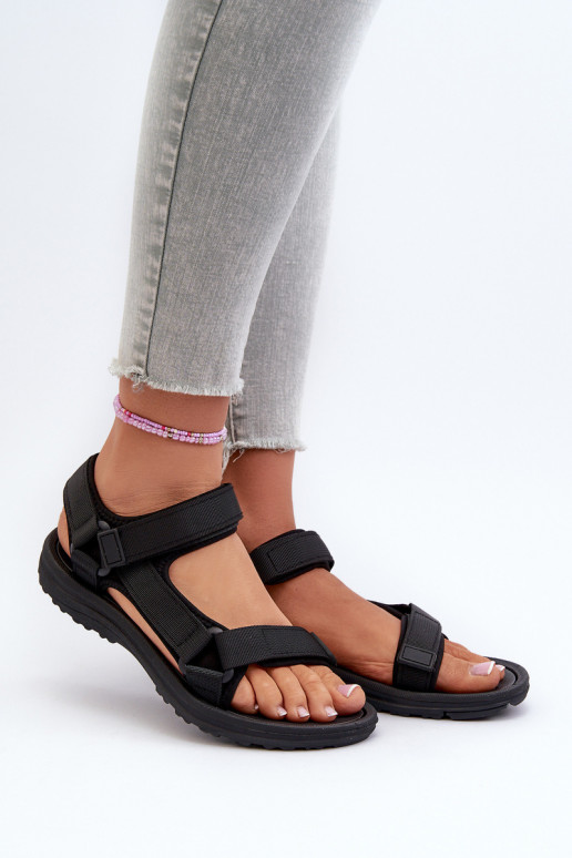 Sandalias de mujer estilo deportivo en color negro Lumeria