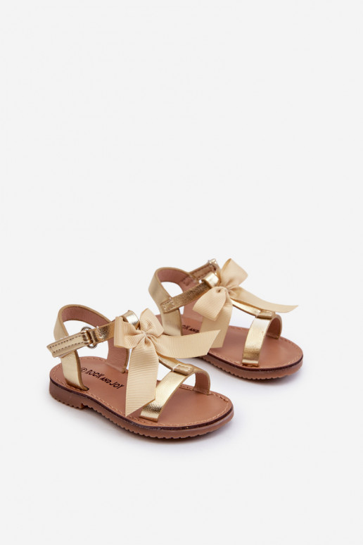 sandalias Infantil con cintas con cierres adhesivos color dorado Joratia