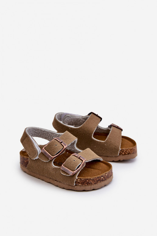 sandalias plataforma infantil con cierres adhesivos color caqui Rorria