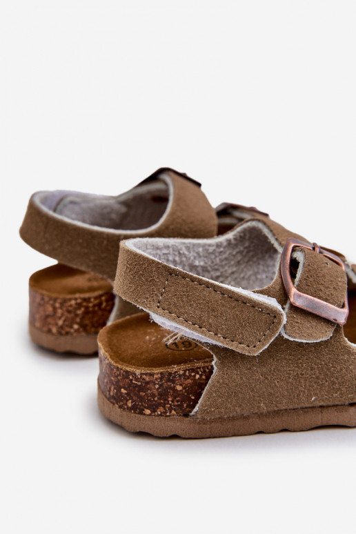 sandalias plataforma infantil con cierres adhesivos color caqui Rorria