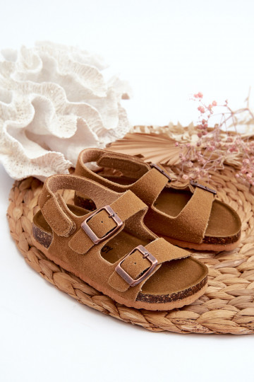 sandalias plataforma infantil con cierres adhesivos color marrón Rorria