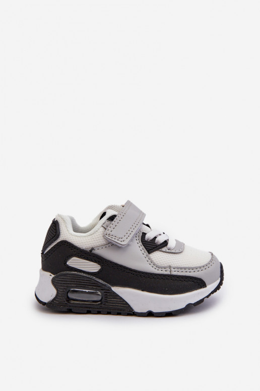 Zapatilla infantil modelo zapatos con cierres adhesivos color gris Krissandra