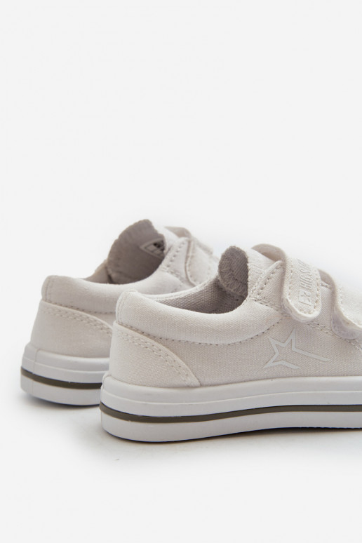 Calzado casual infantil con cierres adhesivos Big Star NN374117 color blanco
