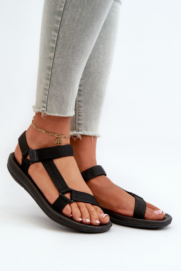 Sandalias de mujer de estilo deportivo con cierres adhesivos en color negro Vilari 2