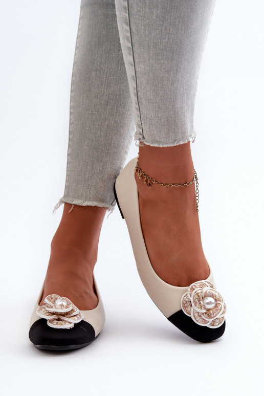 Bailarinas Mujer Piel Ecológica Con Detalem Adorno beige Divinella