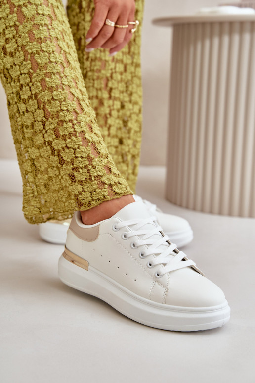 Bajo Zapatos de ocio con una plataforma de cuero ecológico Blanco-beige Nevelena