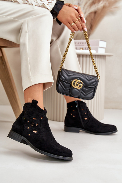 Botas de mujer con elementos calados Al castillo de color negro S.Barski HY42-081 Botas de mujer con elementos calados Al castillo de color negro S.Barski HY42-081