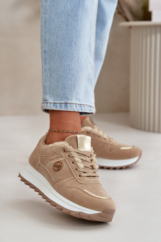 zapatillas Femenino calentamiento con pelo dentro con una plataforma de color caqui Lerisas