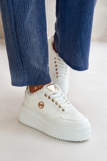 Zapatillas modelo zapatos. zapatillas Femenino calentamiento con suelas masivas de moda el color blanco Ardiela