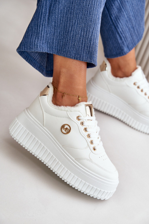 Zapatillas modelo zapatos. zapatillas Femenino calentamiento con suelas masivas de moda el color blanco Ardiela