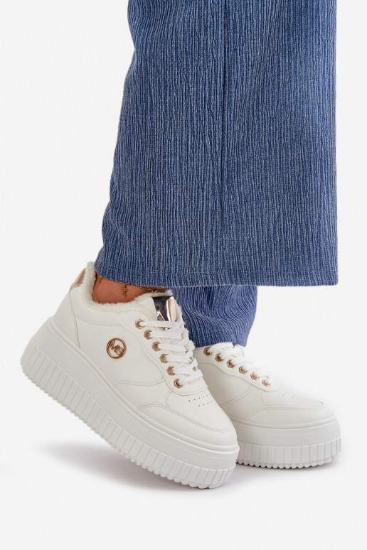 Zapatillas modelo zapatos. zapatillas Femenino calentamiento con suelas masivas de moda el color blanco Ardiela