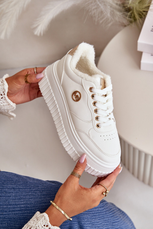 Zapatillas modelo zapatos. zapatillas Femenino calentamiento con suelas masivas de moda el color blanco Ardiela