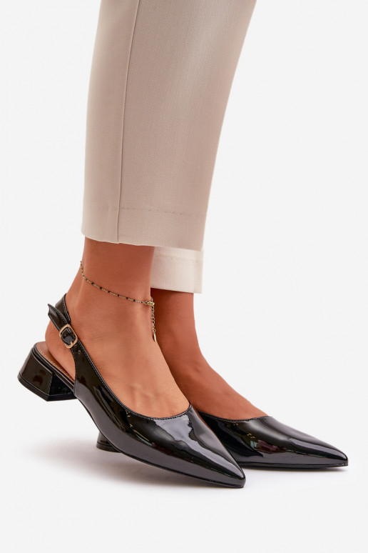 Bailarinas lacadas En un tacón bajo Z Noskami con narices puntiagudas de color negro Anarinne Bailarinas lacadas En un tacón bajo Z Noskami con narices puntiagudas de color negro Anarinne