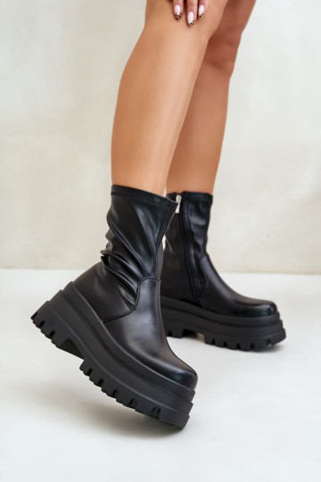 Botas con una plataforma de color negro Florinara 2