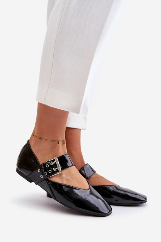 Bailarinas lacadas con correas de color negro Azirae Bailarinas lacadas con correas de color negro Azirae