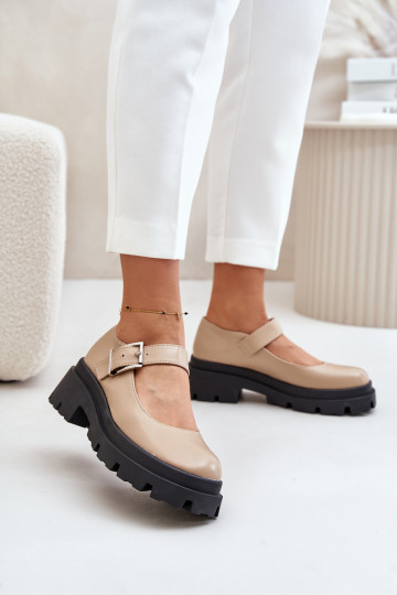 zapatos Femenino con hebillas beige Plikuria