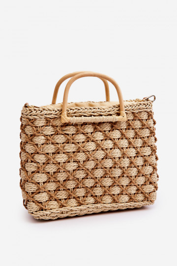 Bolso trenzado con estilo