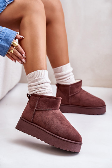 Botas de nieve Femenino con una plataforma calentamiento con pelo dentro marron oscuro Xamella