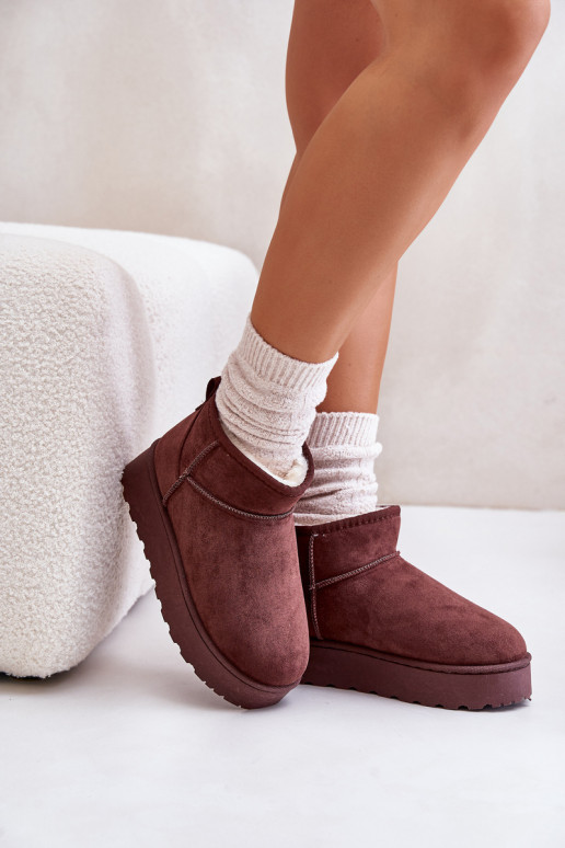 Botas de nieve Femenino con una plataforma calentamiento con pelo dentro marron oscuro Xamella