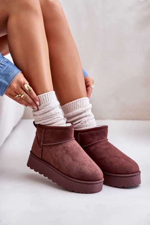Botas de nieve Femenino con una plataforma calentamiento con pelo dentro marron oscuro Xamella