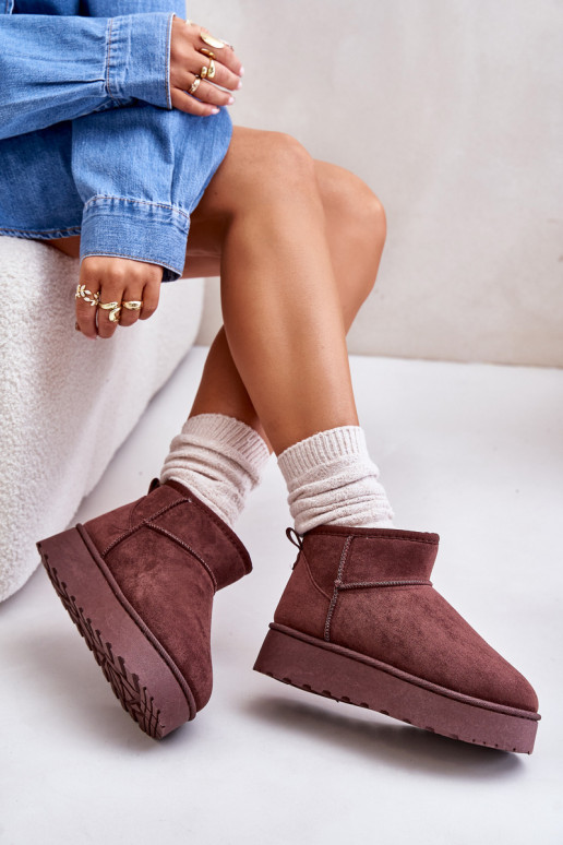Botas de nieve Femenino con una plataforma calentamiento con pelo dentro marron oscuro Xamella