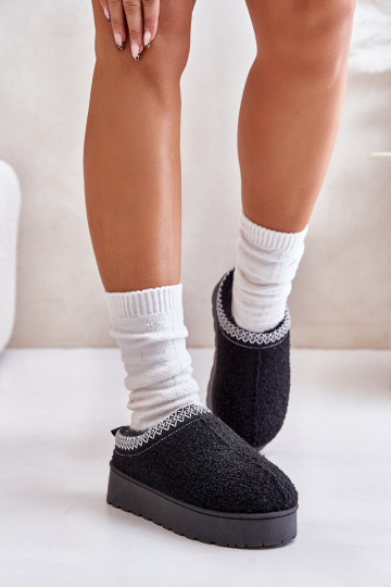 Botas de nieve Femenino con una plataforma Z Haftem de color negro Tirissa 2